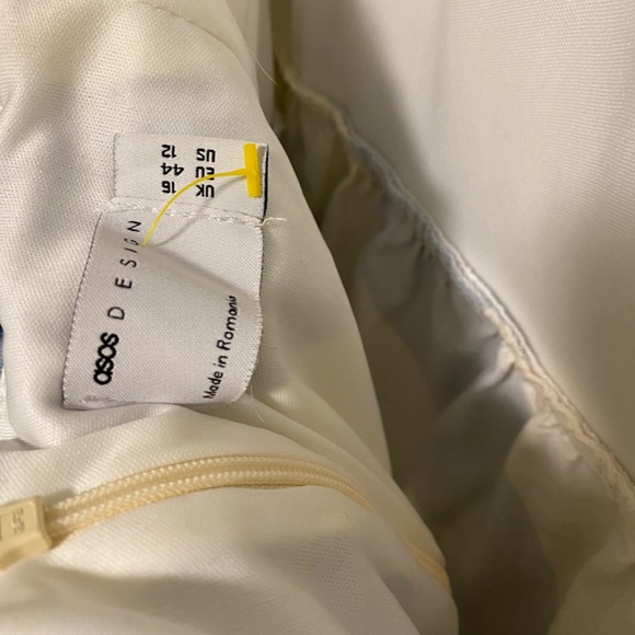 Size 12 Cream and blue striped ASOS backless dress - Picture 3 of 6